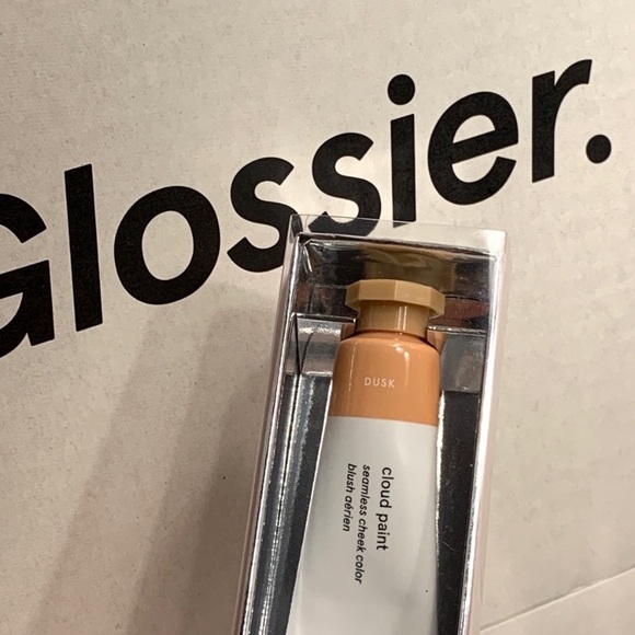 GLOSSIER CLOUD PAINT - pick a shade lovelies - Picture 6 of 8